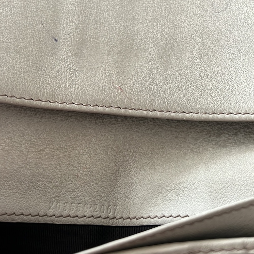 Authentic Gucci Guccissima long leather wallet - Picture 8 of 13